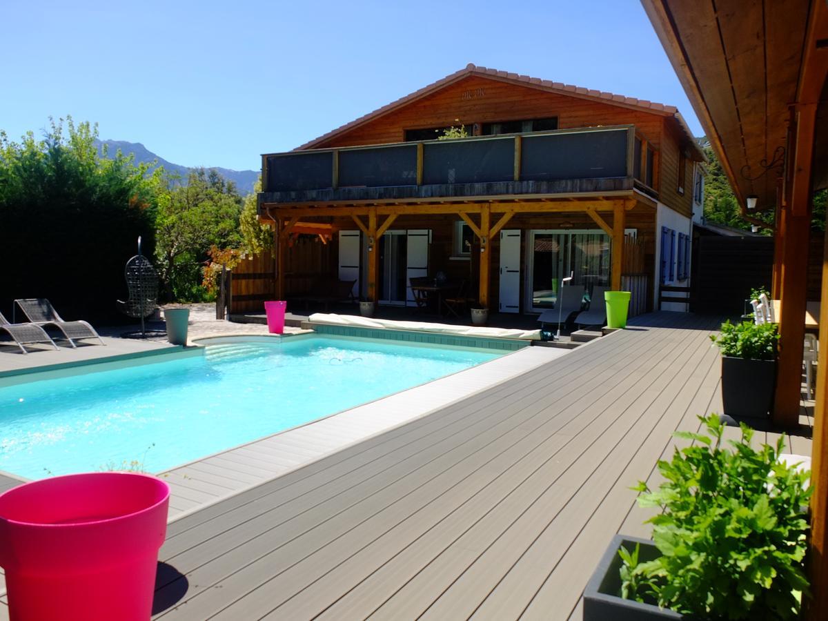 A Dodolela Bed & Breakfast Omessa Exterior foto